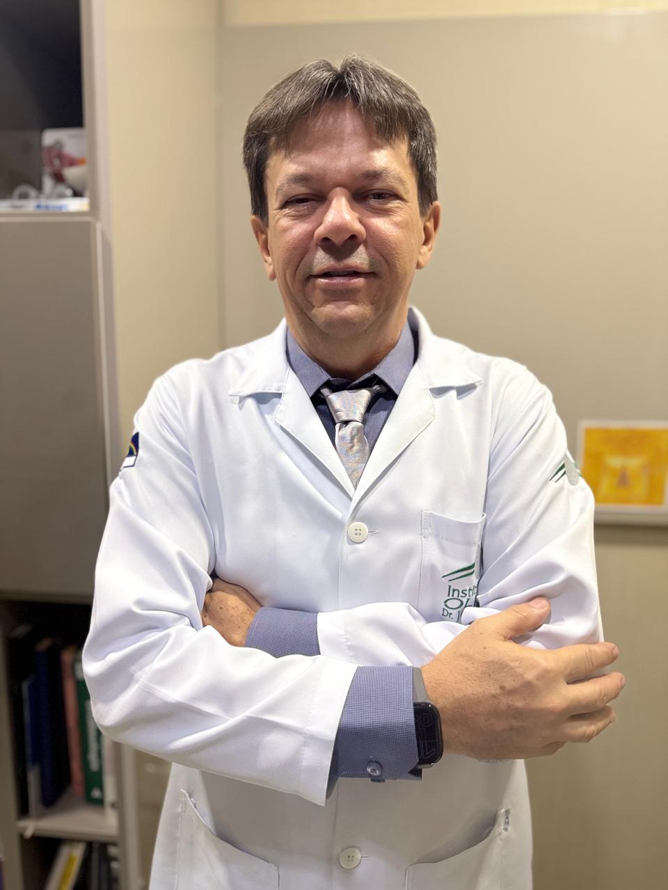 Dr. Jeová Raimundo Silva